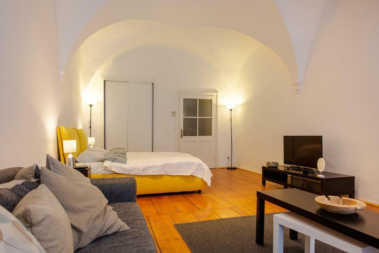 Arcade Apartment Sibiu Exterior photo
